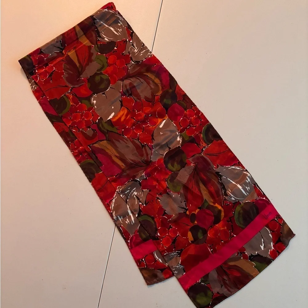 VINTAGE: Honey | rectangular floral print silk scarf